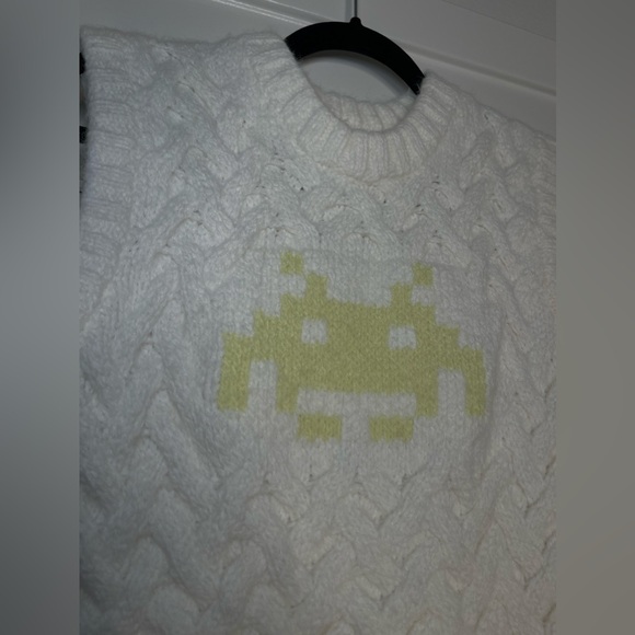 Zara x Space Invaders Knit Cropped Sweater - Rarely Worn - Picture 5 of 7